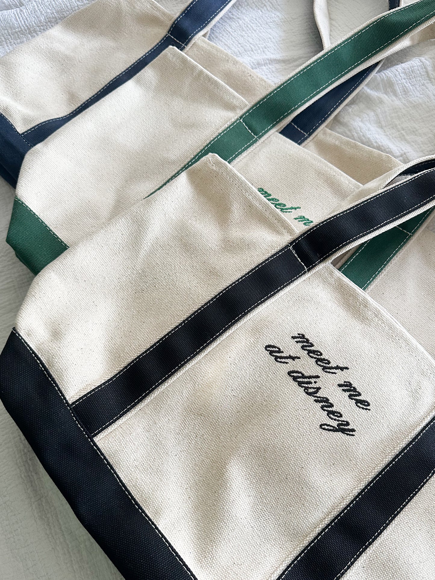 Magical tote